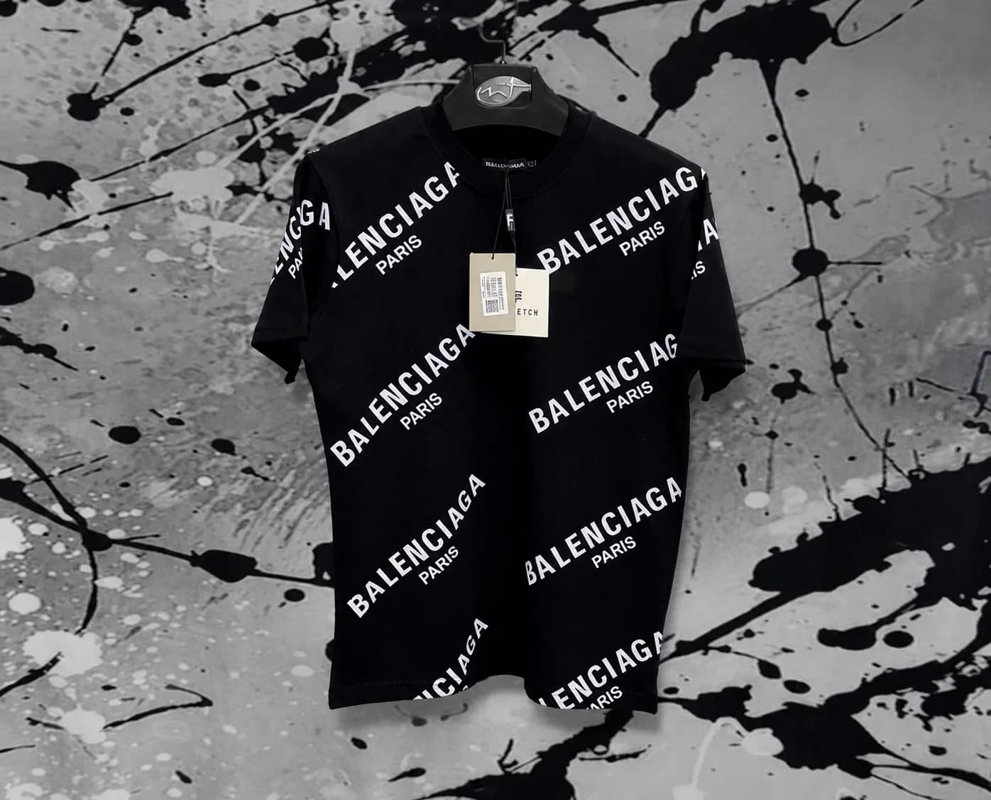 T-SHIRT BALENCIAGA dettaglio prodotto