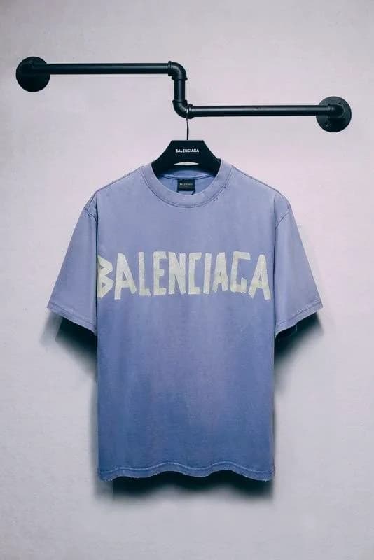 T-SHIRT BALENCIAGA TAPE TYPE dettaglio prodotto