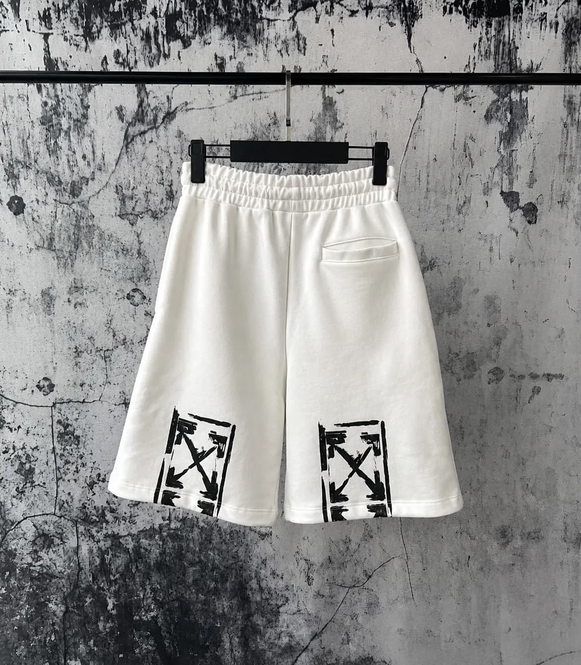 SHORTS OFF-WHITE dettaglio prodotto